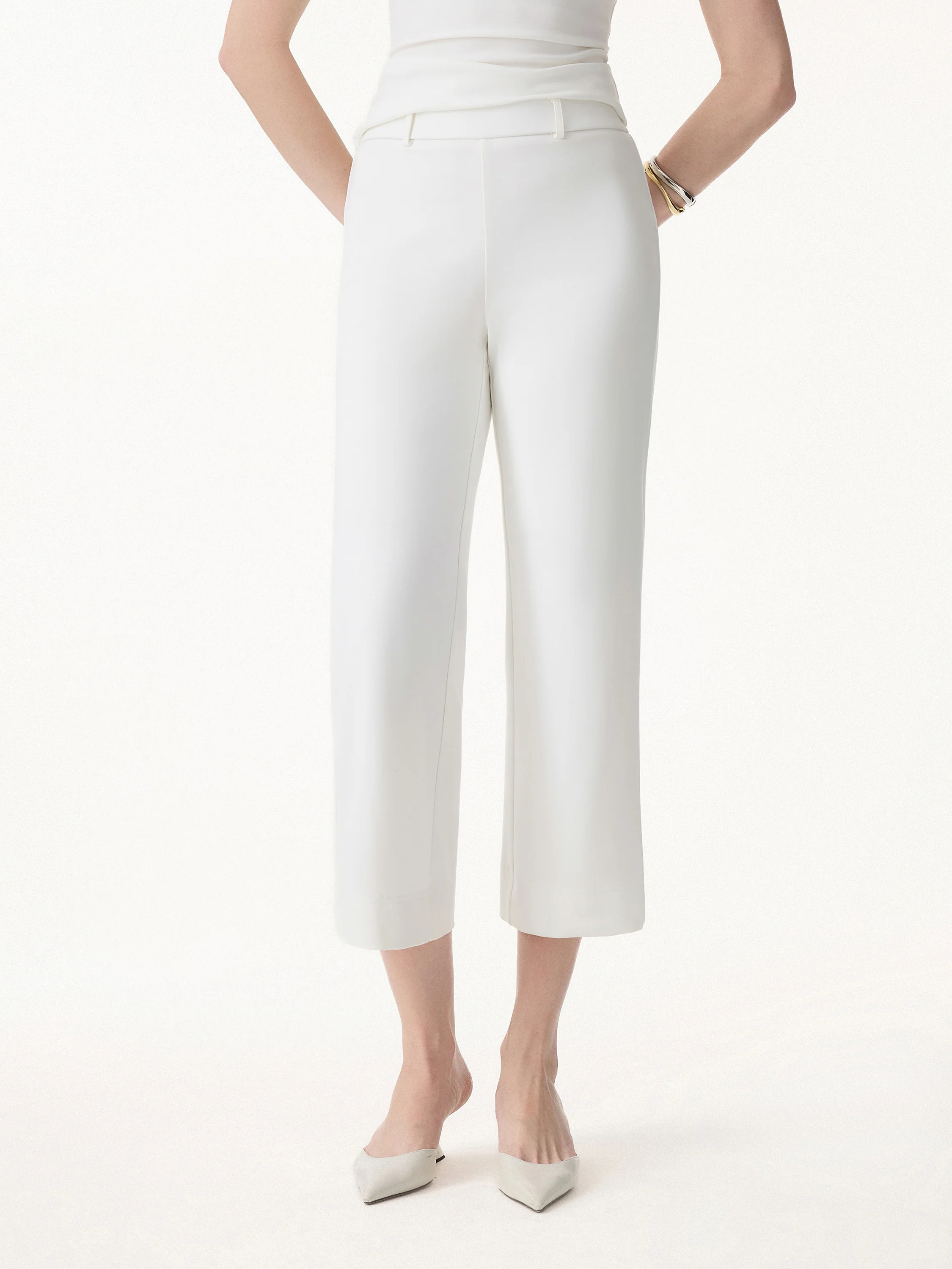 Not-See-Thru Mid Rise Cropped Wide Leg Pants with Pockets - Image 3